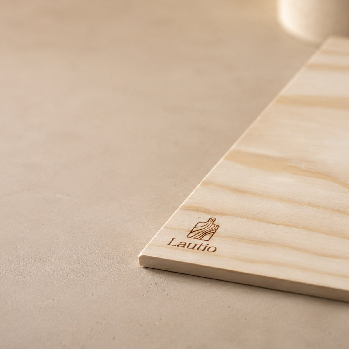 Lautio Accoya cutting board 395 × 195 mm