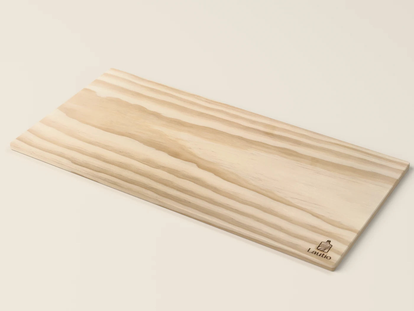 A Lautio Large board seen from a three-quarter angle